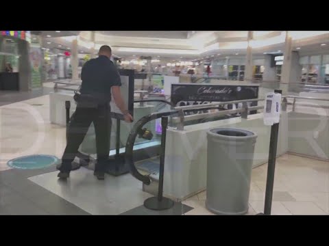 2-Year-Old Dies After Falling From Father's Arms On Second Level Of Escalator In Aurora Town Center