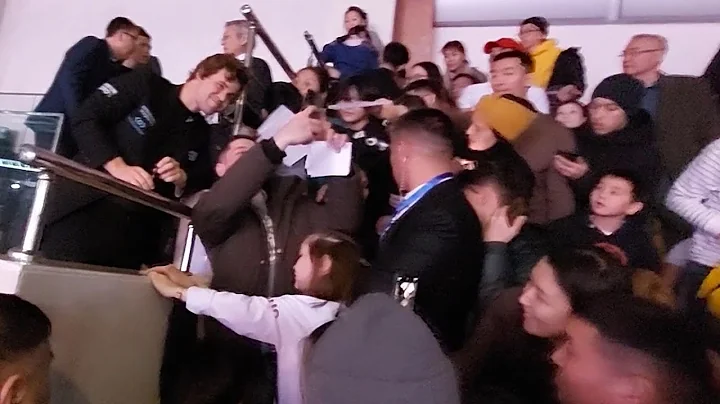 Magnanimous Magnus Carlsen at the opening of the World Rapid and Blitz 2022
