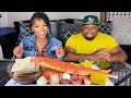 SEAFOOD BOIL MUKBANG| KING CRAB, GREEN LIP MUSSELS, PRAWNS + Q&A PART 1