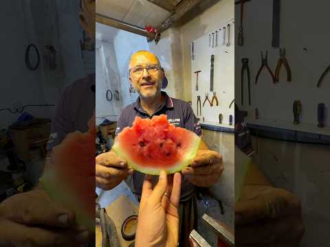 هندوانه خریده سینافان رو دیده دللو کردیده