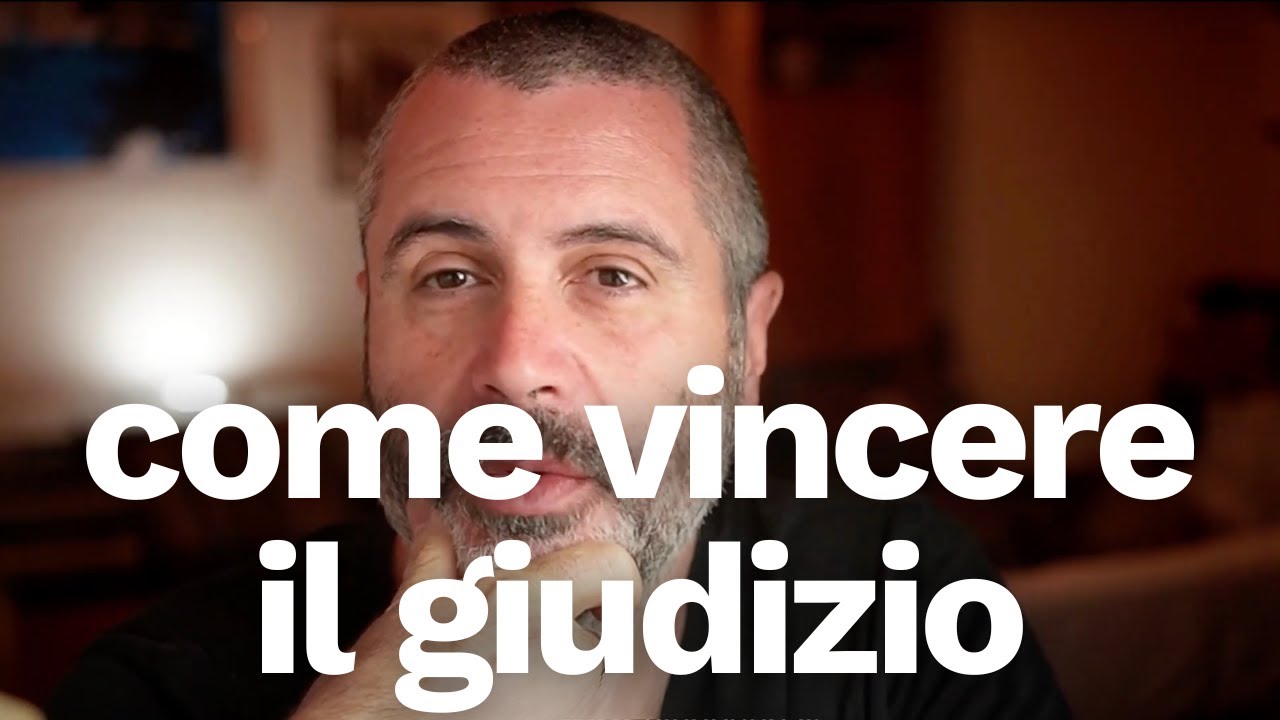 Paura del giudizio degli altri: 3 motivi e un consiglio inaspettato