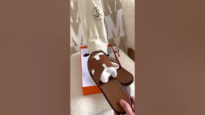Unboxing the Hermes Izmir Sandal | #shorts #fashion #shoes #mensfashion #fyp