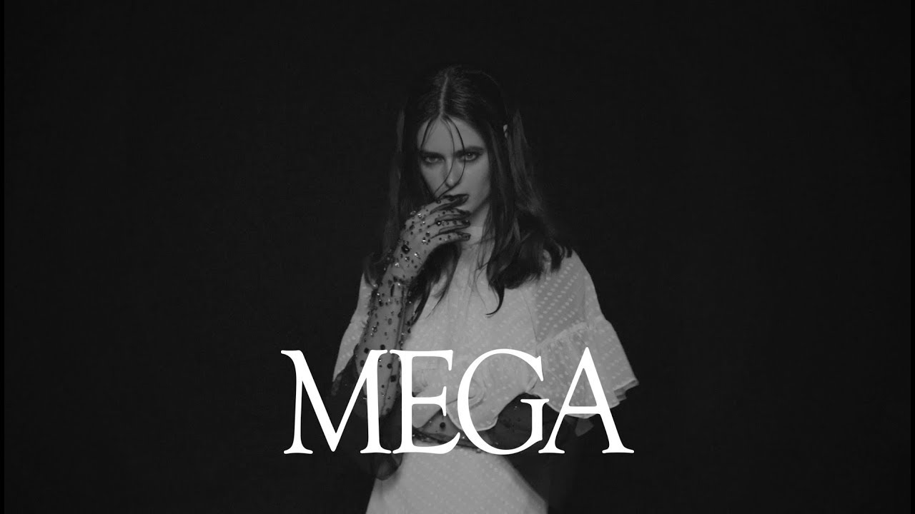 Mega Magazine: No Gray Areas (Vania Romoff SS18)