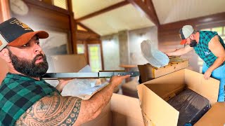 NINGUÉM ESPERAVA POR ESSA - SAÍMOS PARA COMPRAR OS MATERIAIS PARA REFORMA DA CASA DO CASEIRO! 