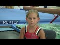 8 y/o gymnast born without legs scores a perfect 10 in overcoming obstacles