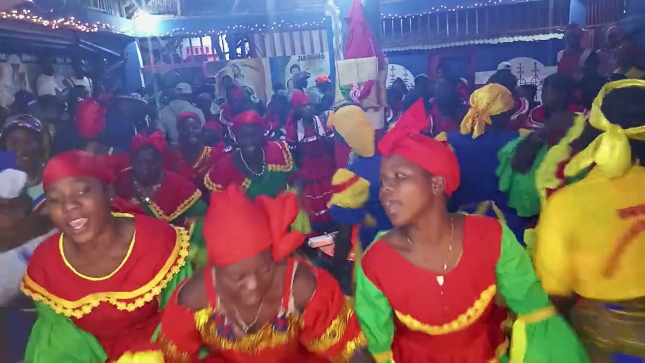 Groupe zantray envite pa ougan Jacquelyn nan fèt Lakay li 35729235/33393900