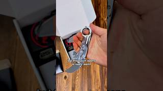 Why do these boxes always come with the most ILLEGAL knives… 😭 Profile