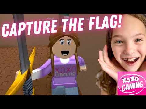 Playing CAPTURE THE FLAG in Roblox !!!