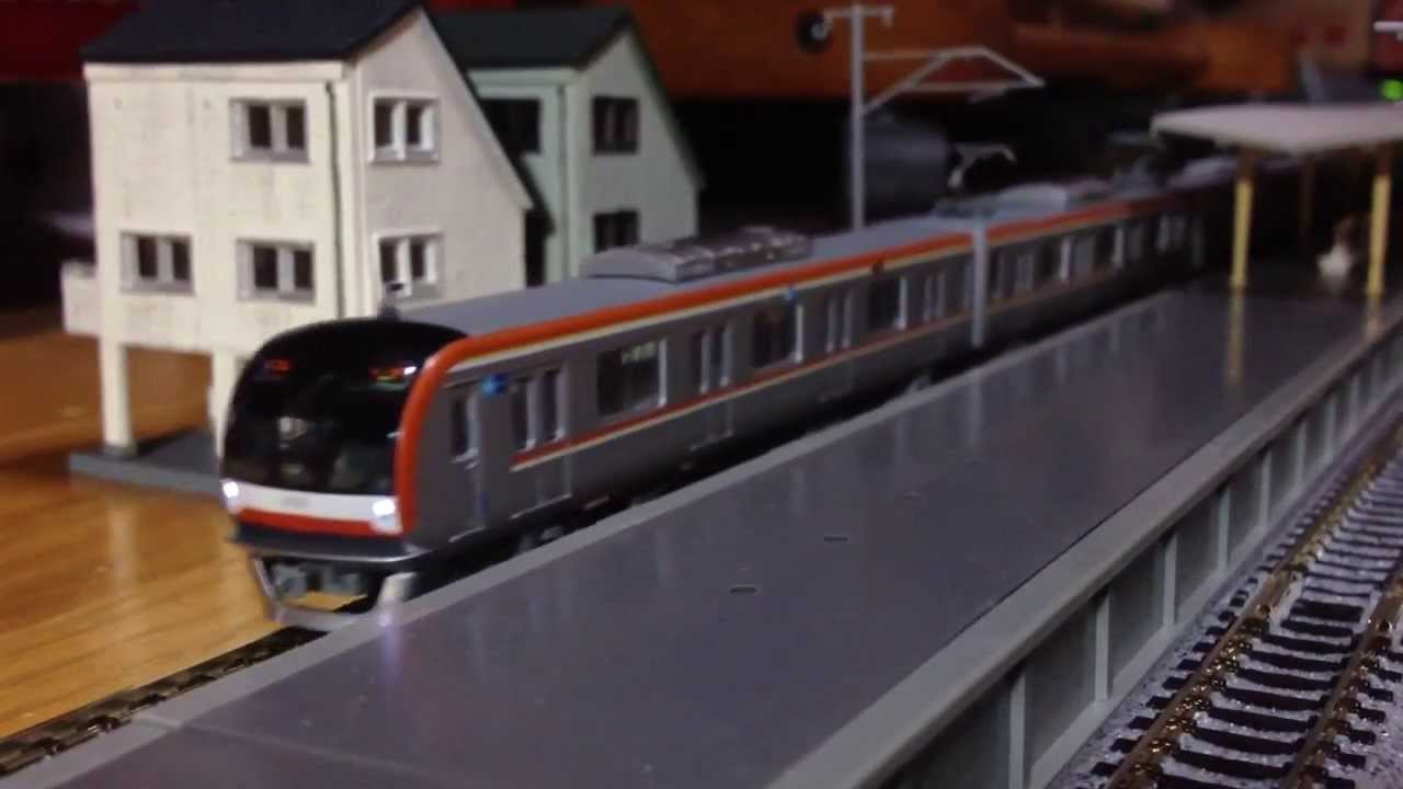 KATO 鉄道模型 東京メトロ10000系 副都心線・有楽町線 - YouTube