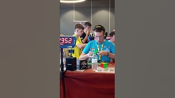 3.01 official pyraminx solve (alternative angle)