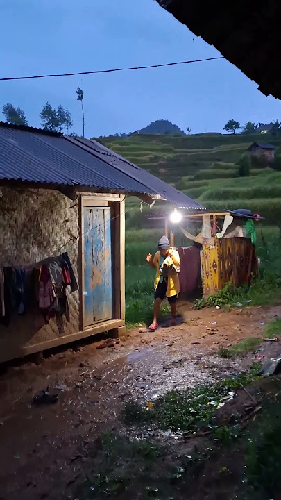 Suasana magrib di kampung penuh dengan kedamaian #shorts #kampung #magrib