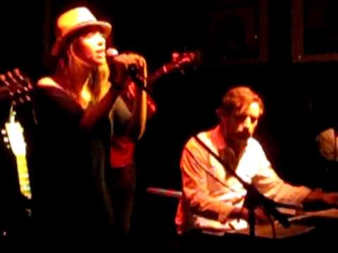 Leah Goldstein with Bucky Hayes and the Radio - Yo...