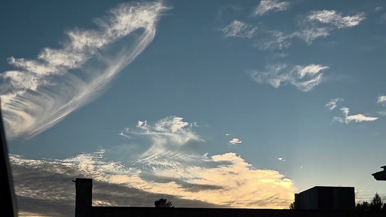 Timelapse of these amazing cloud formation😍🥰😱