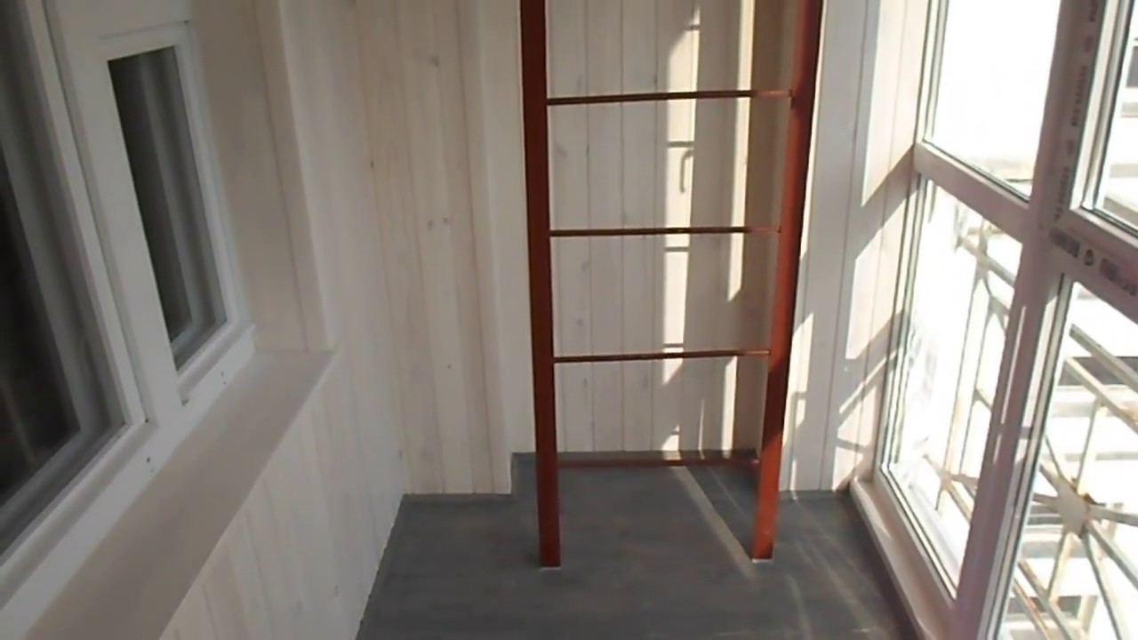 Лестница на балконе: идеи реконструкции и дизайн