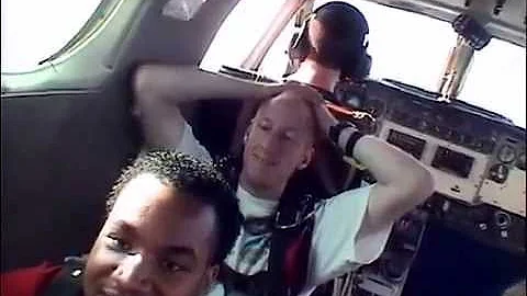 Aaron Fennell Skydiving