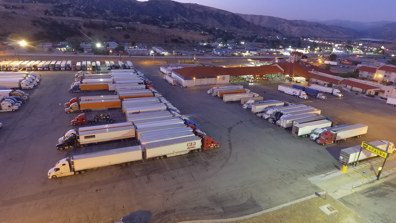 Life On The Road With Yeshua - Trucking Vlog - June 14th - 19th - 2017 ...