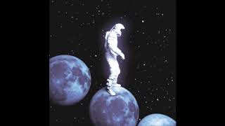 Man On The Moon - R.E.M.  (s l o w e d & r e v e r b)