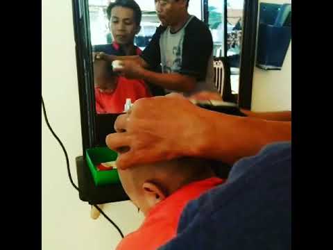 Kaisan bayi lucu moment potong rambut pertama kali Kaisan bayi lucu moment potong rambut pertama kali