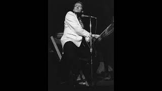 I Can Still Hear The Music In The Restroom - Jerry Lee Lewis 1975