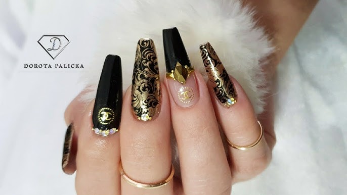 Designer nails. Sculpted fiber gel black & gold nails.Chanel