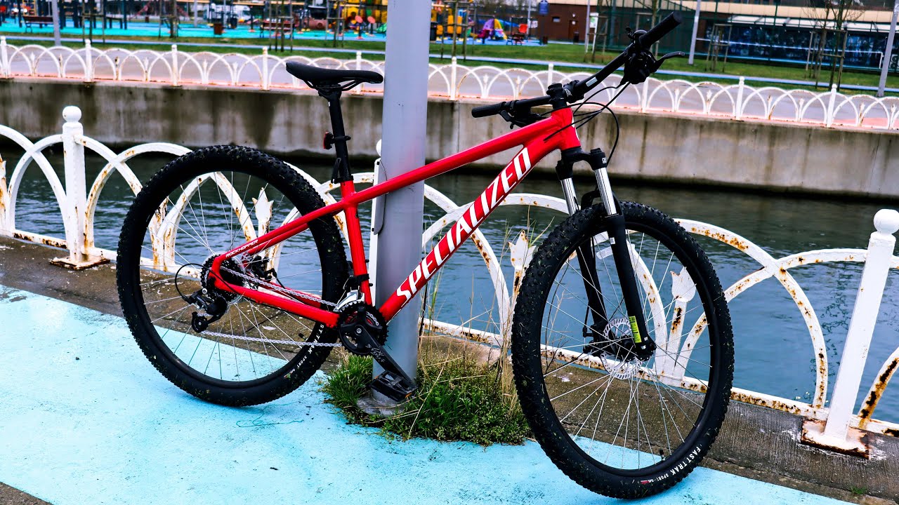 The Specialized Rockhopper 29 Details: Mountain Bike