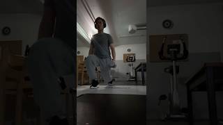 Malhando Quando O Mundo Dorme