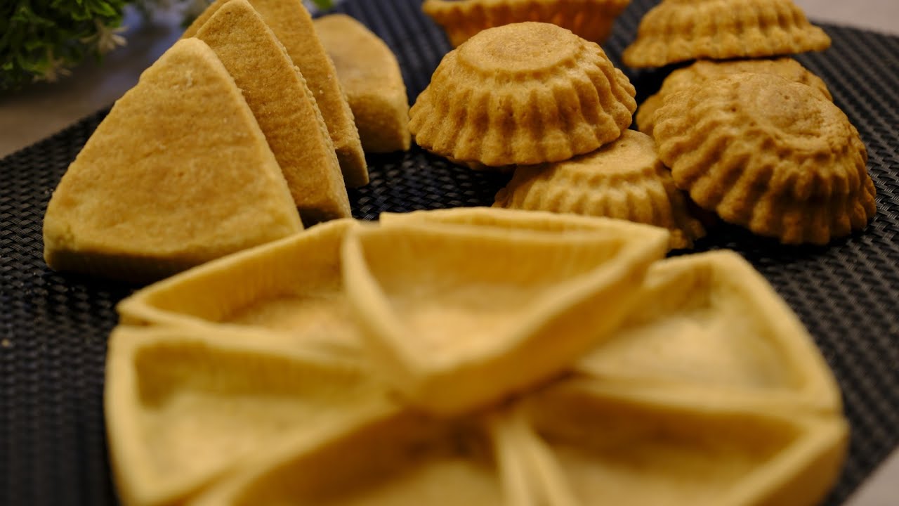 العجينة المكسرة الحلوة لا ينزل ارتفاعها في الفرن ناجحة مليار ب مئة