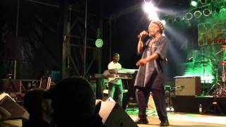 Vignette de la vidéo "Horace Andy - Man Next Door (Live @ Reggae Jam 2009)"