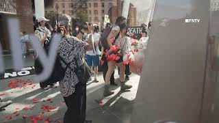 Pro-palestine protesters STORM Brooklyn Museum - Multiple Arrests