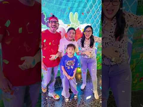 TENEMOS UNA SORPRESA | Family Juega