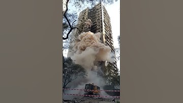 Building Collapse During Demolition#Shocking and Novel#Demolition Site#Building Disintegration