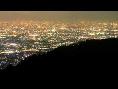 微速度撮影／生駒山の夜景　Time lapse／Night view of Ikoma-yama mountain in Osaka Japan．