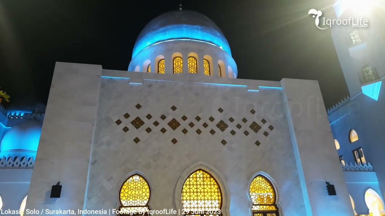 Vlog Explore! Suasana Masjid Raya Sheikh Zayed Solo di Malam Hari tahun 2023