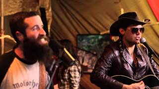 JP Harris & The Tough Choices - Give A Little Lovin' (Live in Nashville 2014) chords