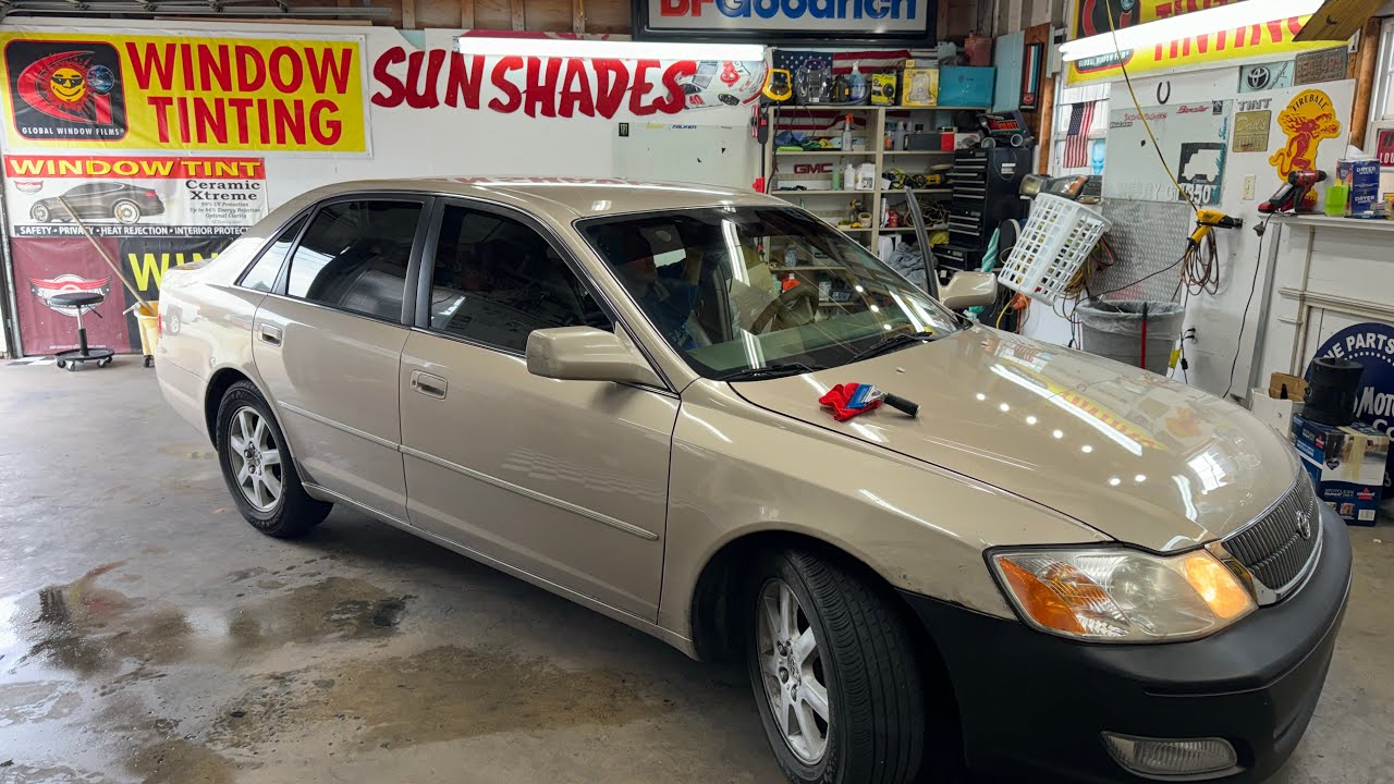 Window Tint on a 2003 Toyota Avon YouTube