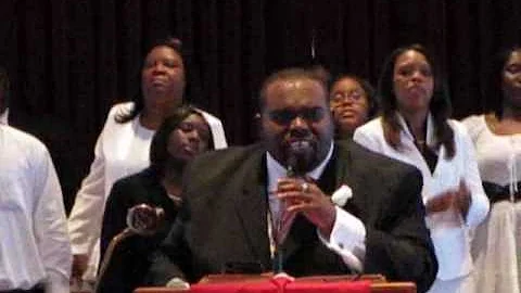 Pastor Delton Chambers  singing "It's In My Heart"