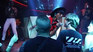 Phoenyx Novelle performs MR. Saxobeat