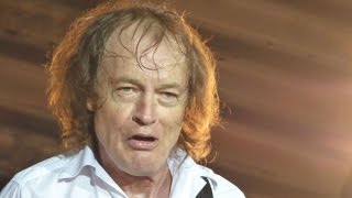 AC/DC - HAVE A DRINK ON ME - Hamburg 26.05.2016 ("Rock Or Bust"-Worldtour 2016) chords