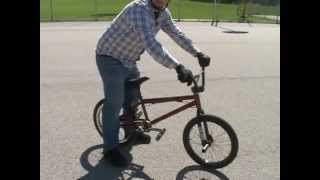 Trucos en Bicicleta BMX  Como maniobrar y Saltar
