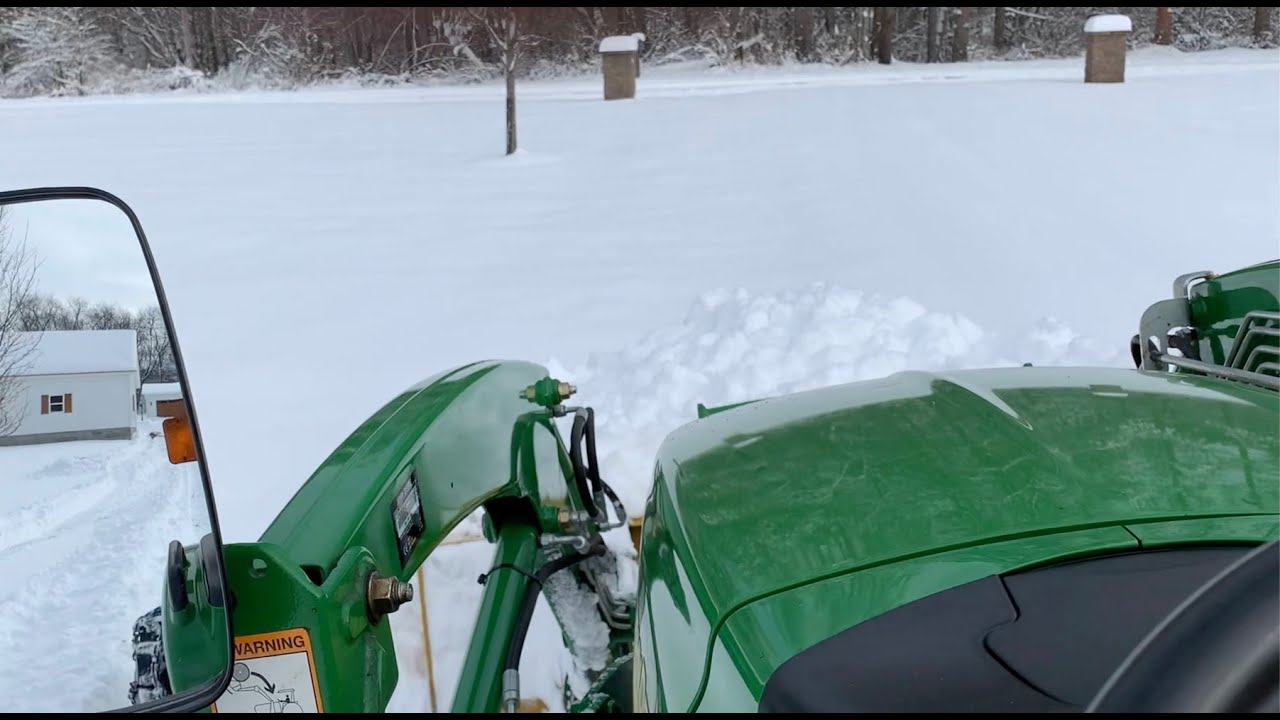 JD 3520 & 6' Snow pusher from Express Steel