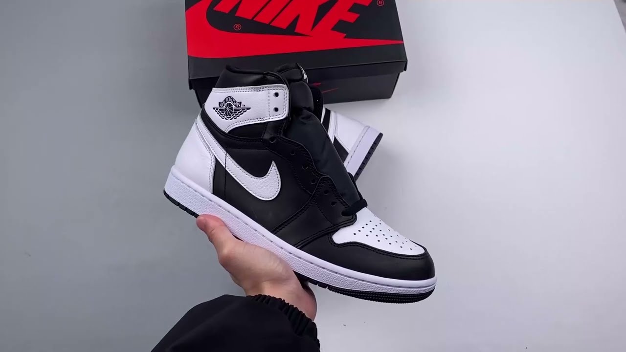 NIKE AIR JORDAN 1 HIGH OG REVERSE PANDA DZ5485 010