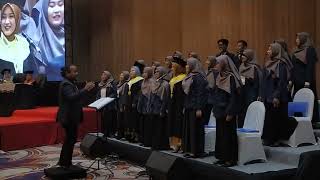 Rungkad - Cover by UMG Choir - Wisuda ke-42 Universitas Muhammadiyah Gresik - 15 Maret 2023