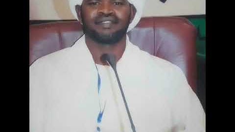 القارئ   إدريس ماكـــــــن إمام مسجد أمدرمان الكبير Idris Maken  BEAUTIFUL RECTATION