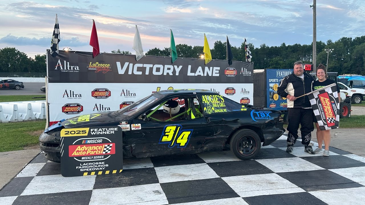 Nick Bobby Hadler Wins his first Hornet Feature at Lacrosse Speedway 7/19/25!