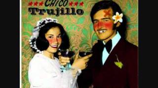 Video thumbnail of "Chico Trujillo - Tus besos son"