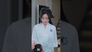 小女孩下山隨手一摸便治愈了殘疾總裁的雙腿，總裁看到她那和自己一模一樣的臉，立馬把她接回豪門！#都市 #drama #短劇 #逆襲 #都市 #情感 #萌寶