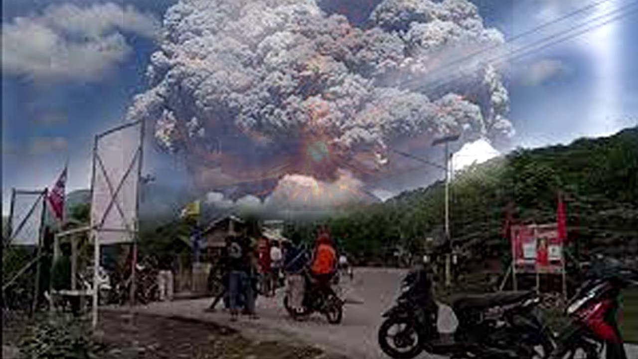 Gunung Lewotobi Laki-Laki  Erupsi Hari ini! Status Waspada!!