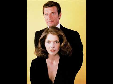 John Barry featuring Shirley Bassey ''Moonraker (End Title)''