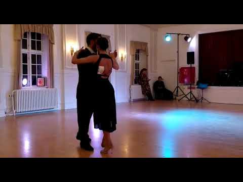 Damian Mechura y Jimena Romero Barbieri