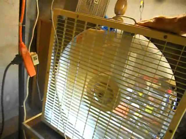 How to add a thermostat to a vintage box fan - YouTube